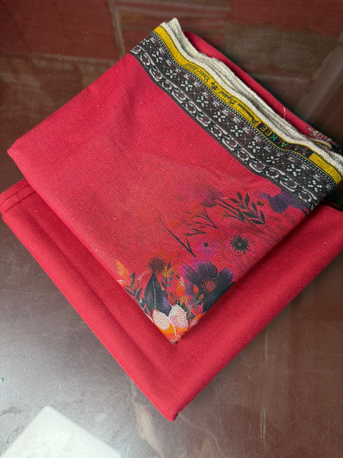 Dhanak Gold fabric with black leaf pattern on a dark surface 2p suit - pc-7116