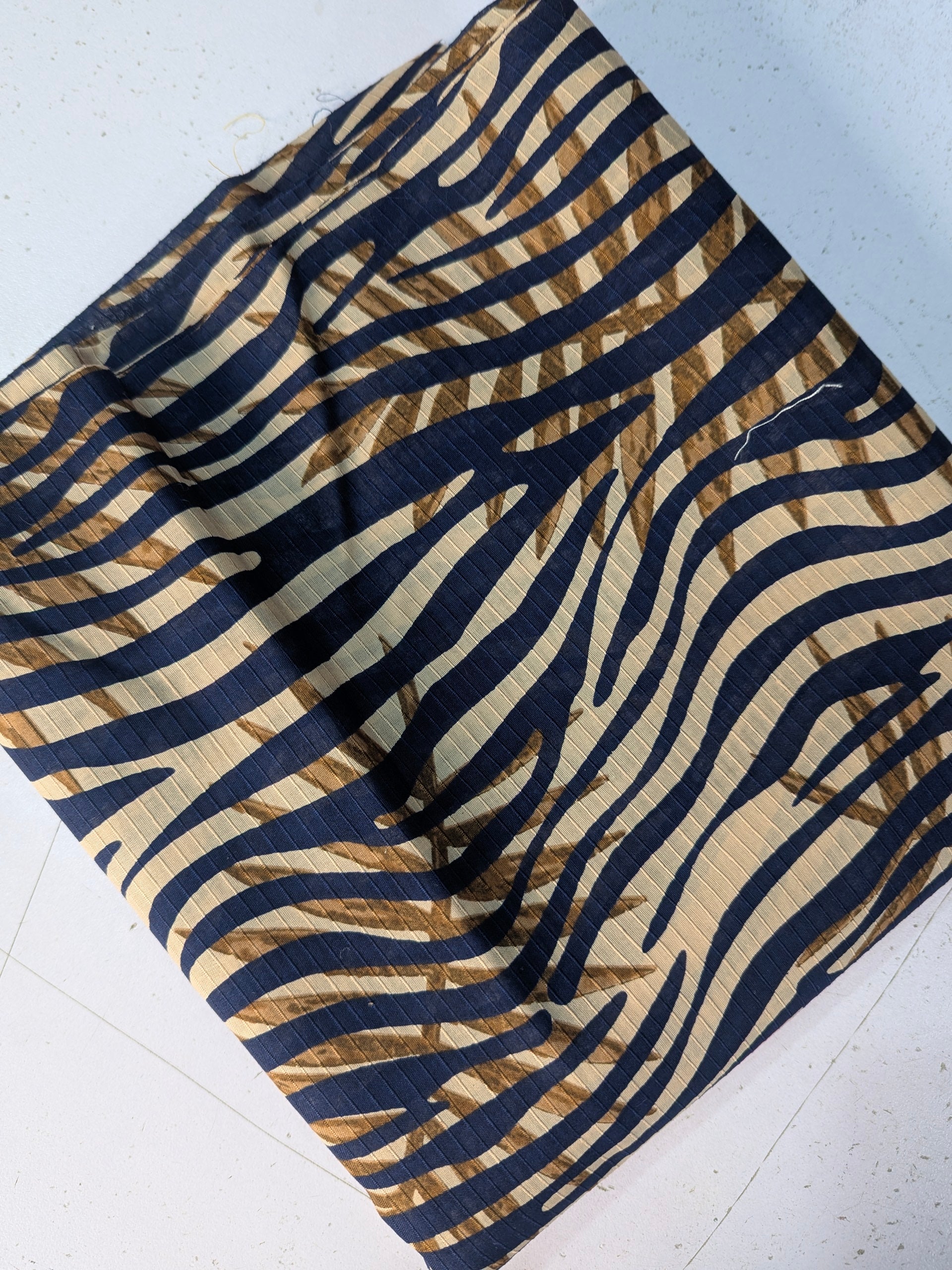 Lawn Bana Dora 2p Suit Allover 9004